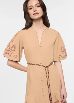 Abito corto fitted misto lino donna