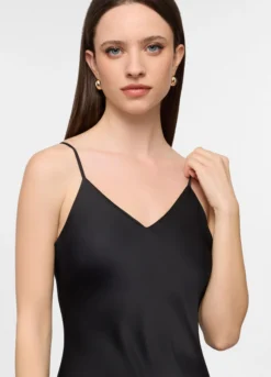 Abito lungo fitted in raso donna