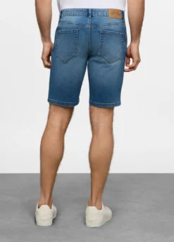 Bermuda in denim di cotone stretch uomo