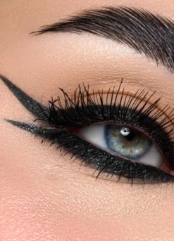 Black Glitter - Astra Make-Up