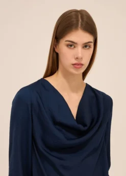 Blusa con collo drappeggiato donna