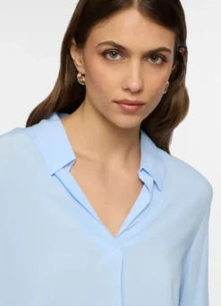 Blusa con scollo a V in pura viscosa donna