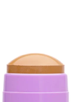 Bronzer caratterizzato da una formula cremosa