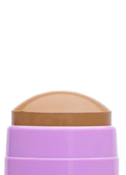 Bronzer caratterizzato da una formula cremosa
