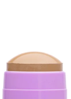 Bronzer caratterizzato da una formula cremosa