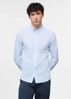 Camica regular fit con colletto button down in voile di cotone