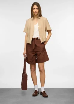 Camicia a maniche corte con colletto classico in misto viscosa donna