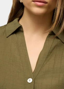 Camicia a maniche corte con colletto classico in misto viscosa donna