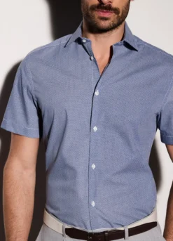 Camicia a maniche corte con micromotivo uomo