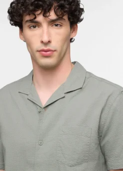 Camicia a maniche corte in seersucker uomo