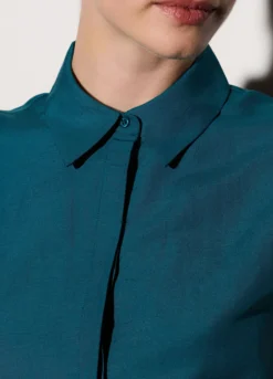 Camicia con collo alla francese regular fit donna
