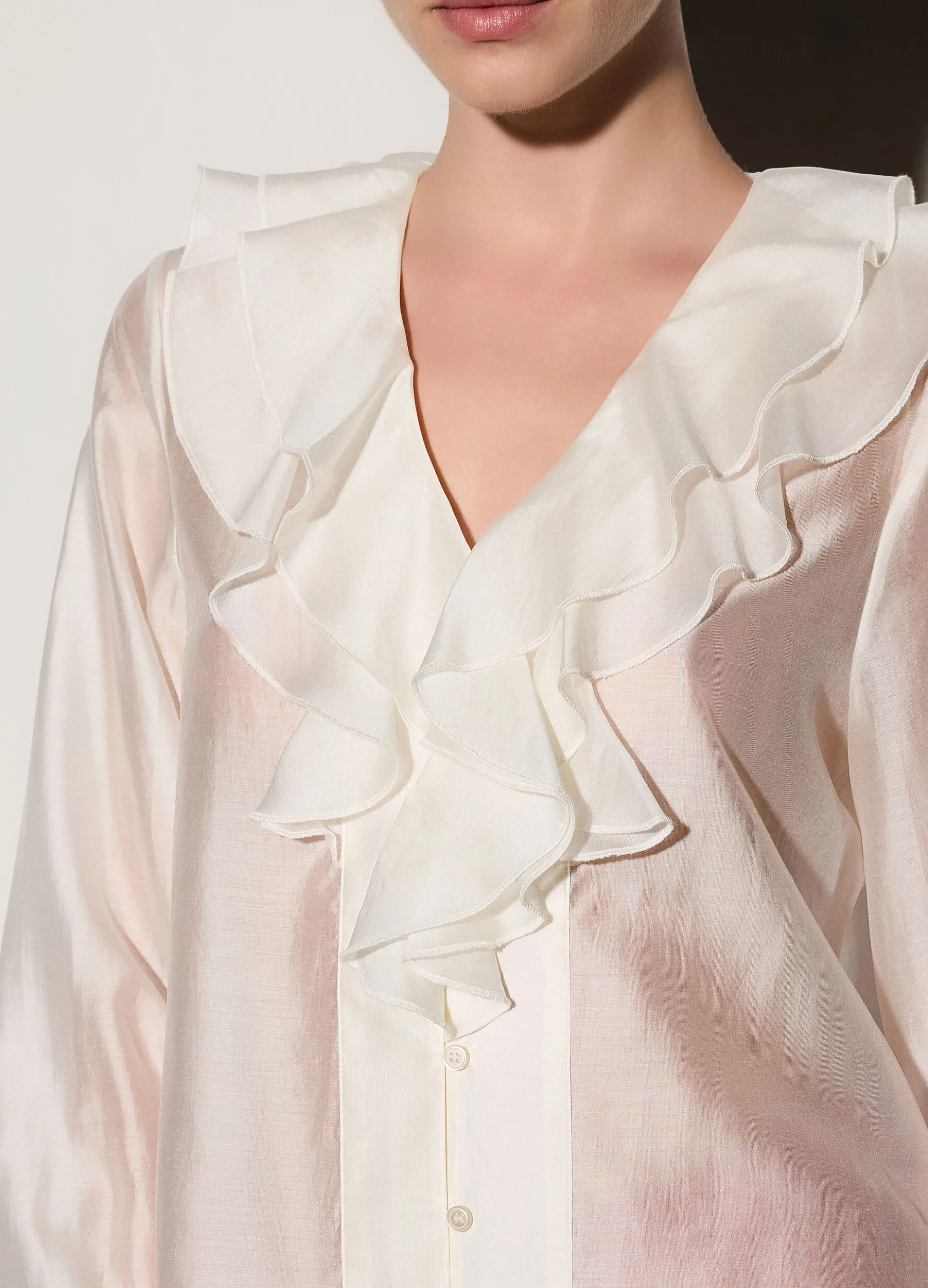 Camicia con scollo a V e rouches donna