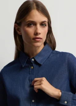 Camicia Fit Regular con colletto alla francese in denim di puro cotone donna