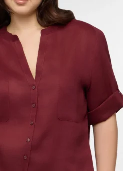Camicia Fit Regular con scollo a V in puro lino donna curvy