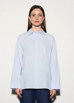 Camicia over fit con collo alla francese in popeline donna