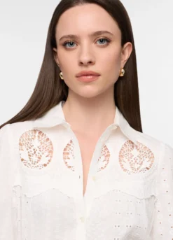 Camicia regular fit con colletto alla francese in puro cotone voile donna