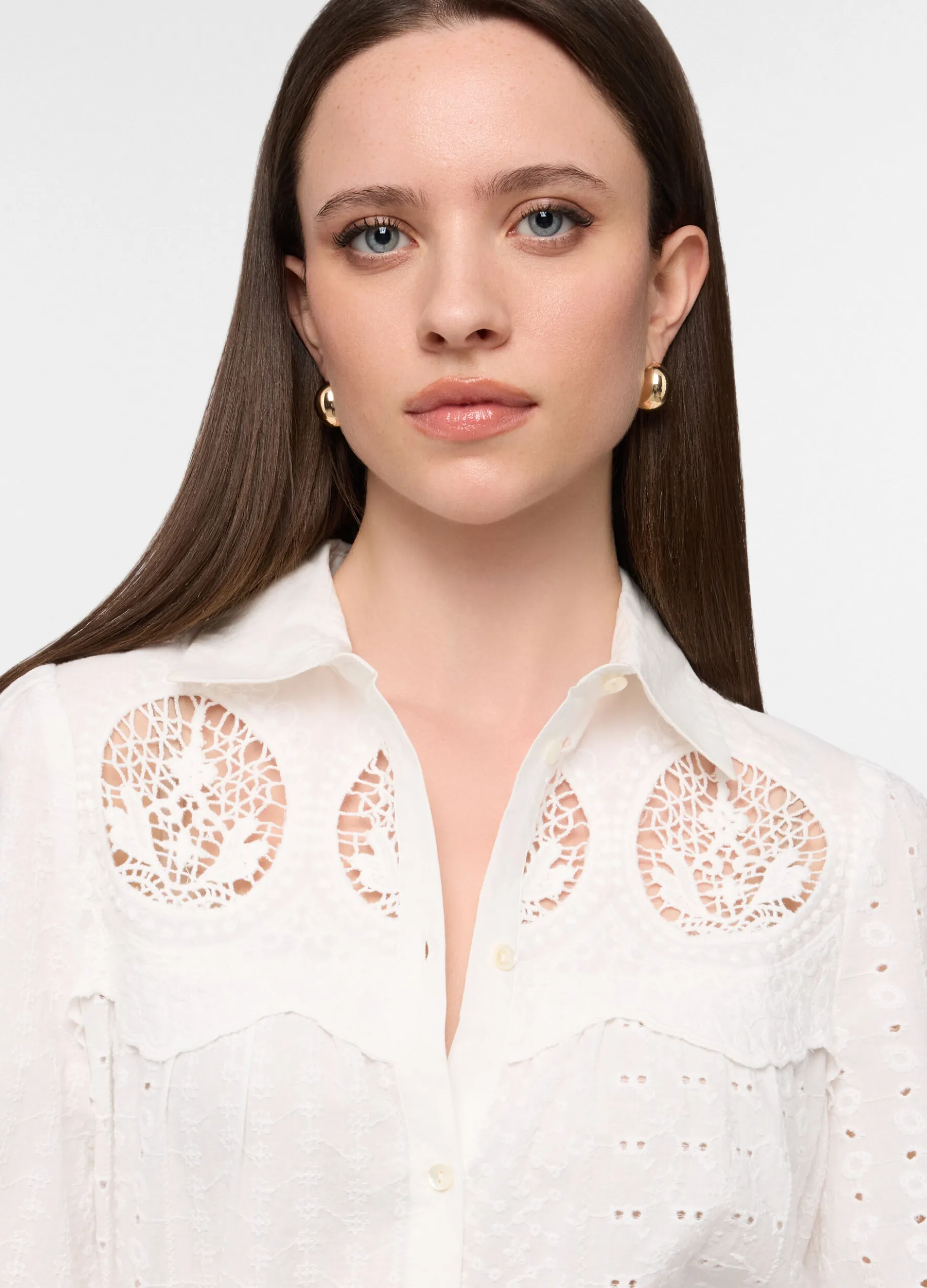 Camicia regular fit con colletto alla francese in puro cotone voile donna