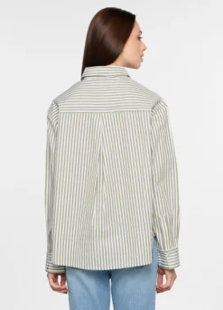 Camicia regular fit con colletto alla francese in popeline donna