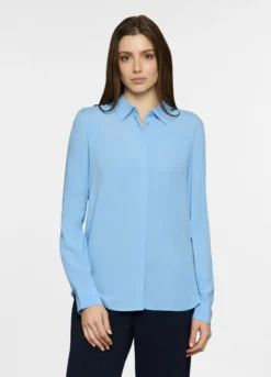 Camicia regular fit con colletto alla francese in pura viscosa donna