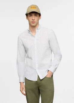 Camicia regular fit con colletto button down a righe uomo