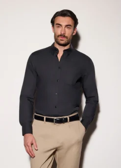 Camicia regular fit con colletto button down uomo