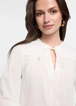 Camicia regular fit con scollo rotondo in puro cotone donna