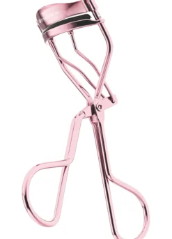 Essence piegaciglia 01