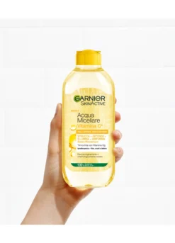 Garnier SkinActive, Acqua Micellare Tutto in 1, Vitamina C, Pelli Spente e Non Uniformi, 400 ml.