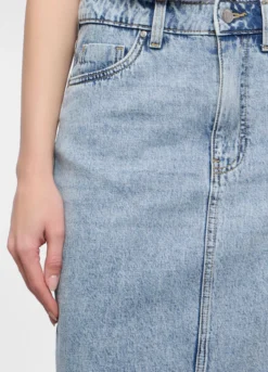 Gonna midi in denim