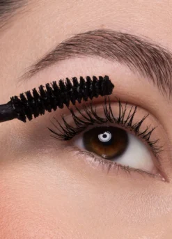 #Instacurls Mascara - Astra Make-Up