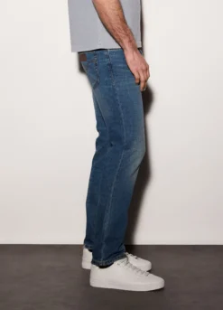 Jeans regular fit in denim di cotone e lino uomo