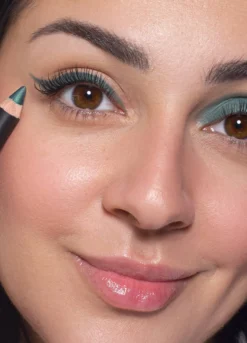 Jumbo Eyeshadow - Astra Make-Up