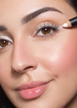 Jumbo Eyeshadow - Astra Make-Up
