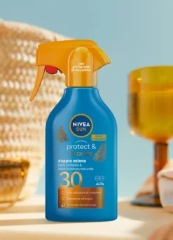 Nivea Sun Spray Solare Protect & Bronze FP30 270 ml, Crema solare 30 per un'abbronzatura dorata