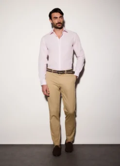 Pantalone chino marrone slim fit in cotone stretch uomo