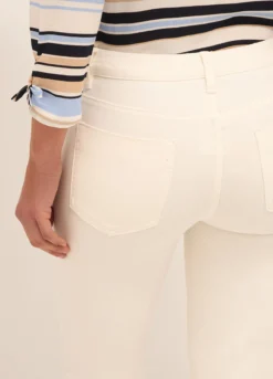 Pantaloni fit straight in denim stretch donna