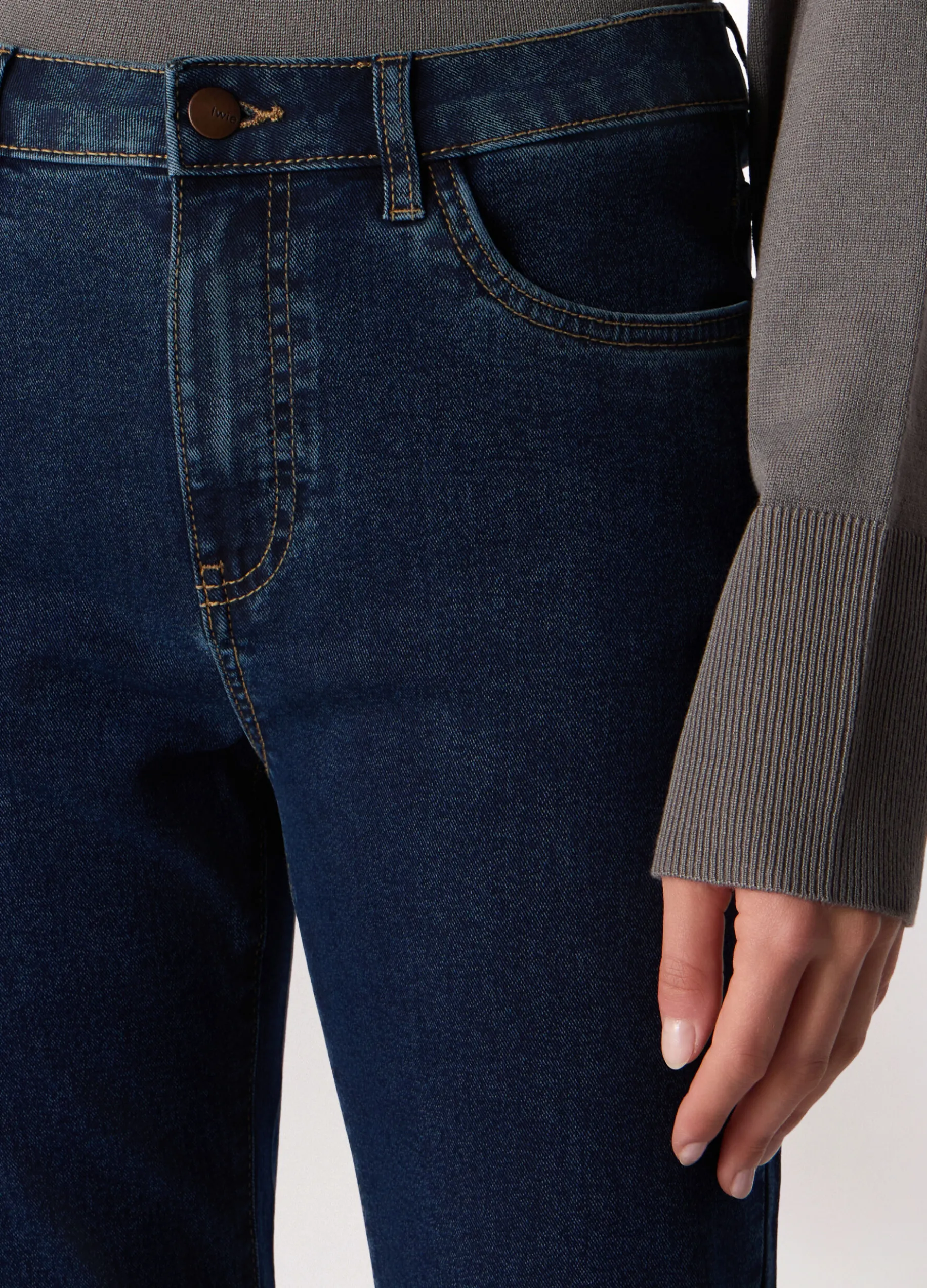 Pantaloni in denim misto cotone donna