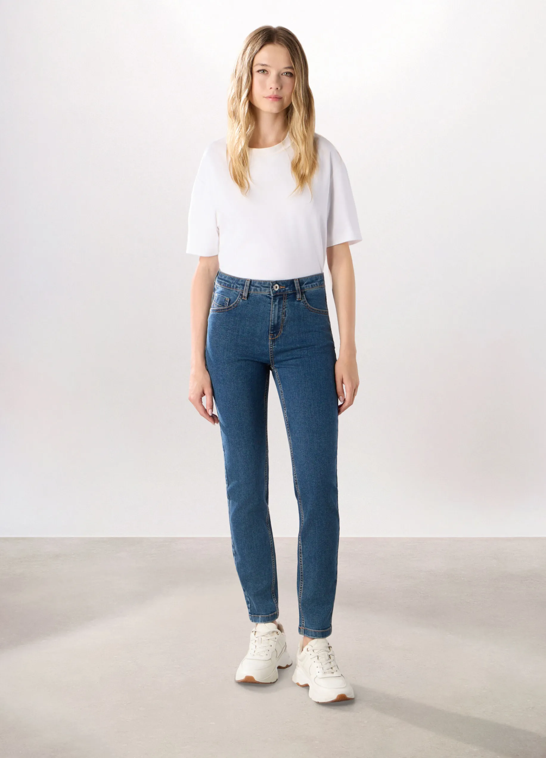 Pantaloni in denim misto cotone donna
