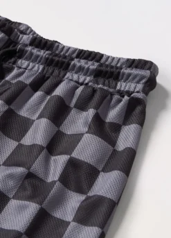 Shorts in tessuto mesh con stampa ragazzo