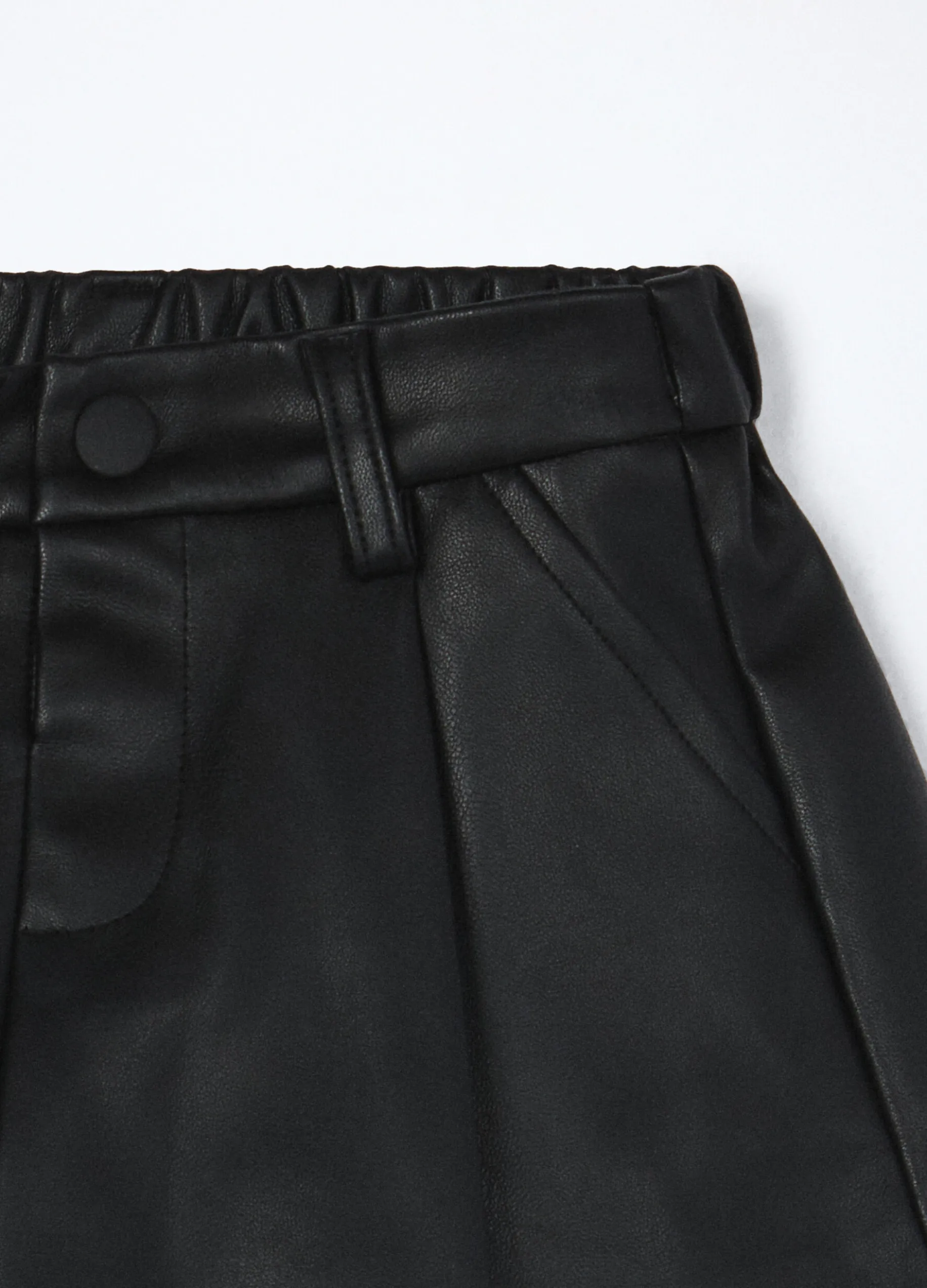 Shorts in eco pelle neonata