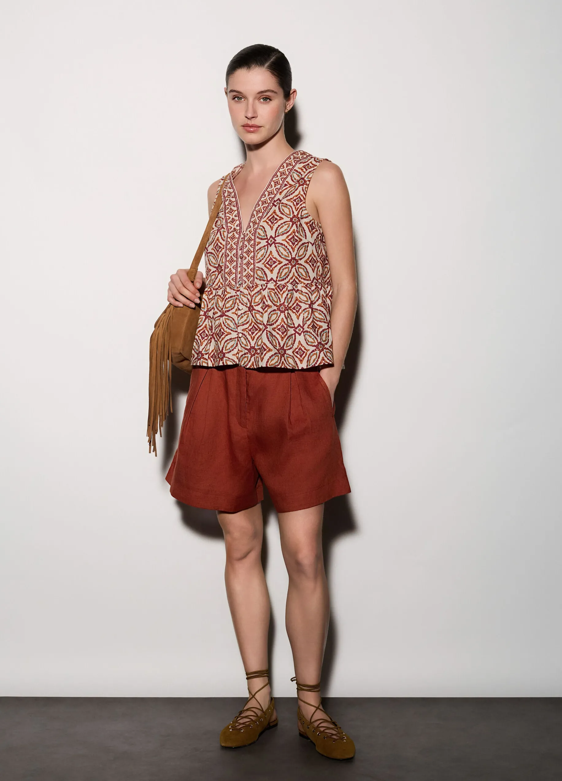 Shorts regular fit in puro lino donna