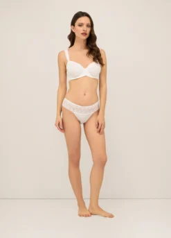 Slip con passamaneria in pizzo donna