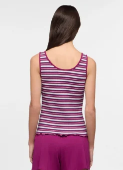 Top Fitted in costina stretch donna