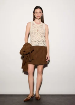 Top girocollo crochet donna