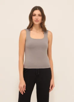 Top in tessuto stretch donna