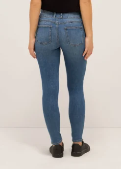 Treggings fit push-up in denim stretch donna