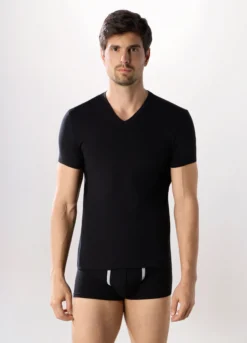 T-shirt collo a V in cotone stretch uomo