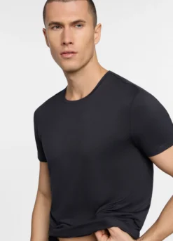 T-shirt girocollo in viscosa di bambรน uomo