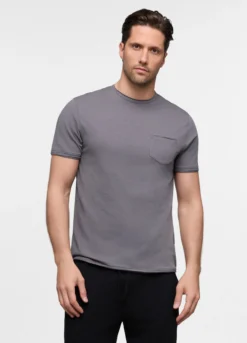 T-shirt in cotone con taschino uomo