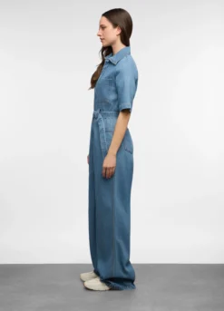 Tuta in denim con maniche corte e cintura donna